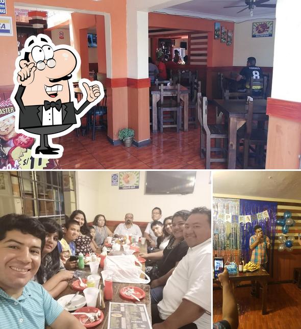"D'LATIN" - Polleria, Restaurant y Grill