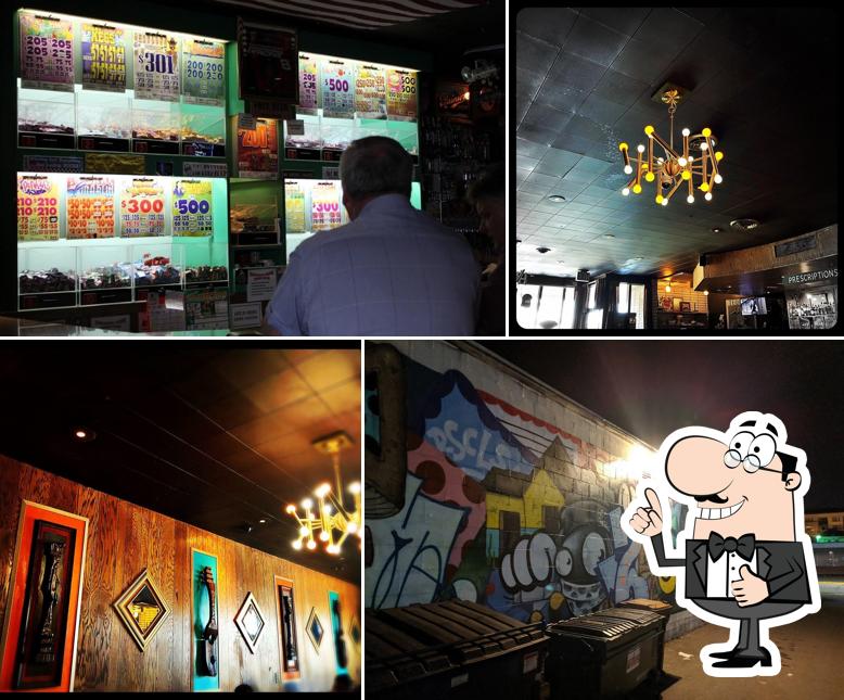 Hobnobber bar