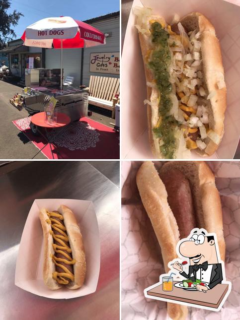 Doggie Style Hot Dogs