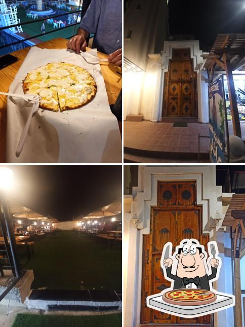 Ludo Pizza