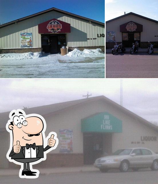 Jakes Saloon