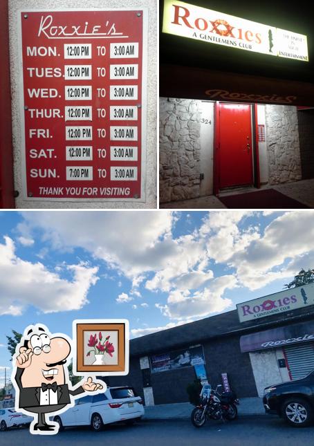 Roxxies Night Club