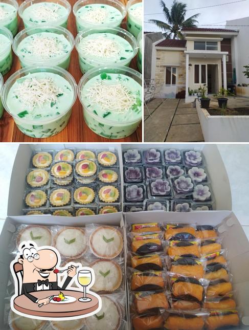 Tintin Cakery