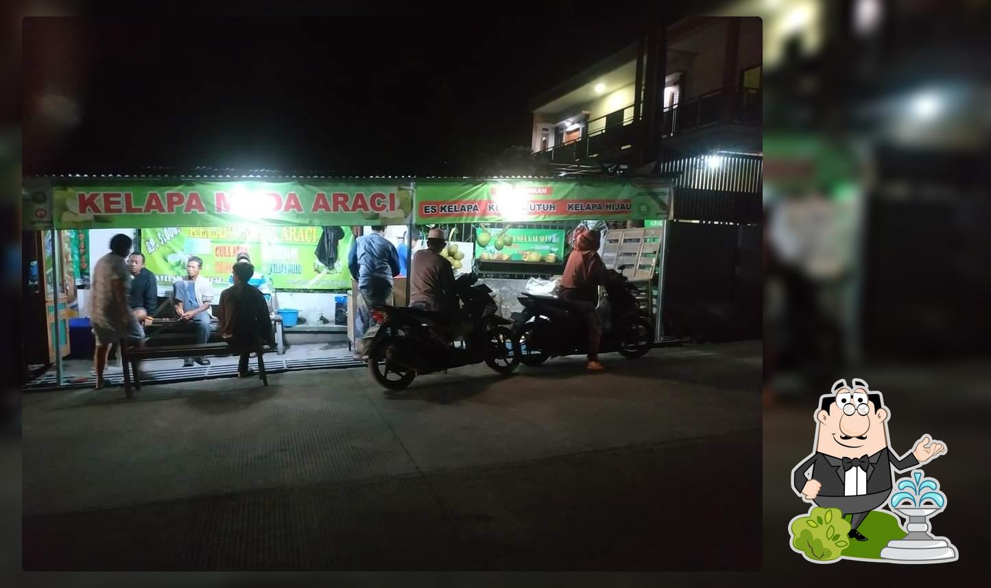 Kelapa muda araci
