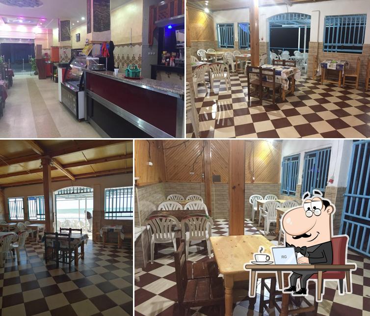 Cafétéria & Pizza & Creamery & Cristal