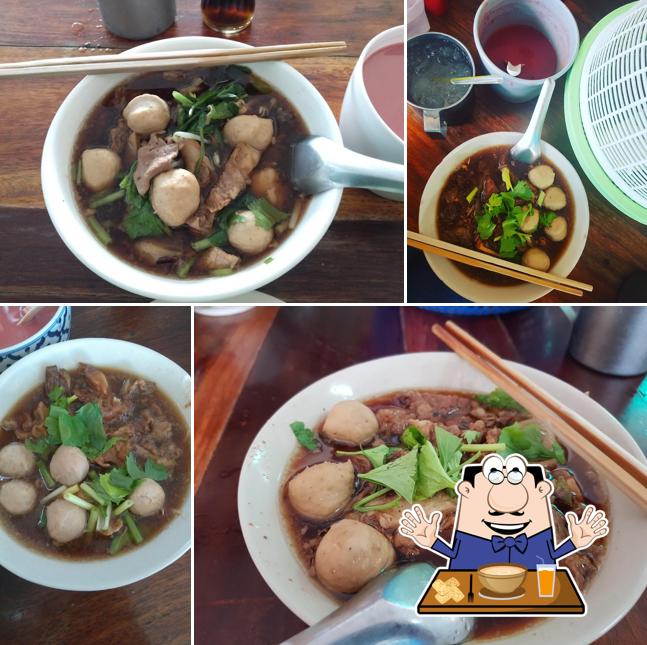 ก๋วยเตี๋ยวตาชัย ซอยนายอำเภอ(เก่า)
