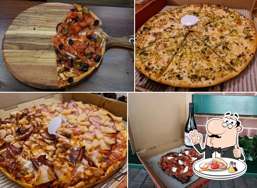Golden Pizza House