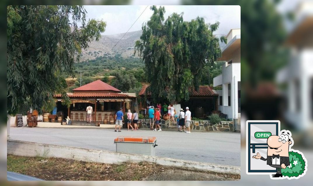 Μανώλης Μπάκης