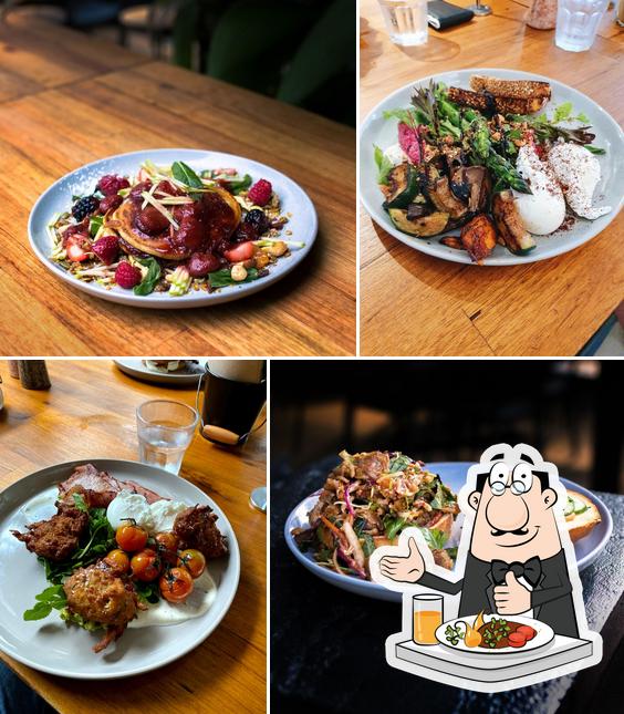 Bateau Beach Cafe