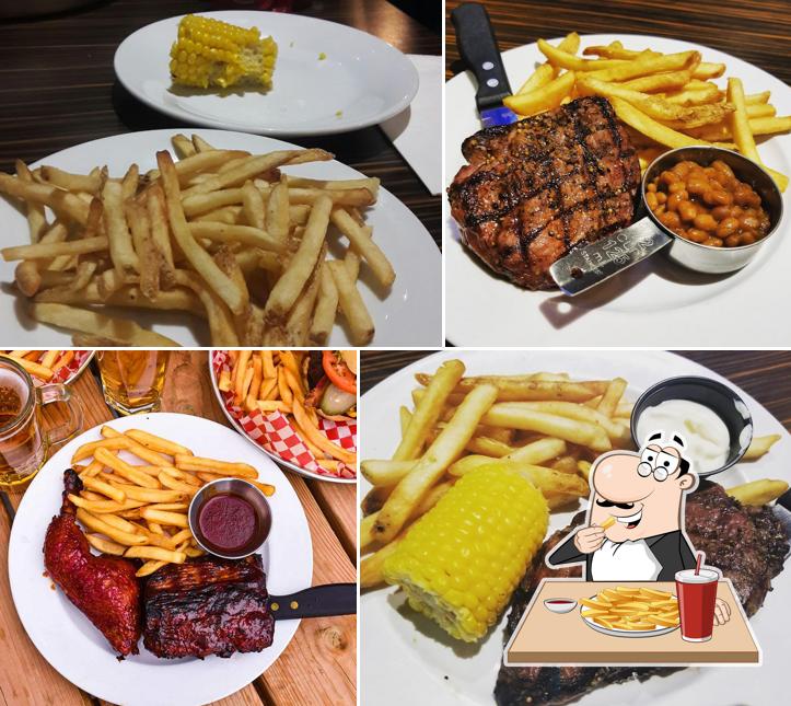 Chuck's Roadhouse Bar and Grill