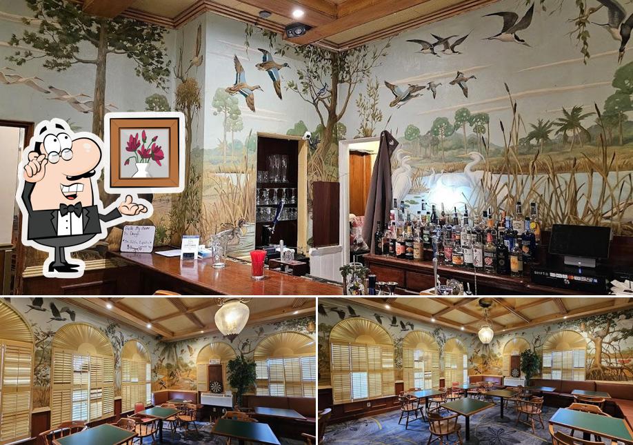 Everglades - Bar & Lounge