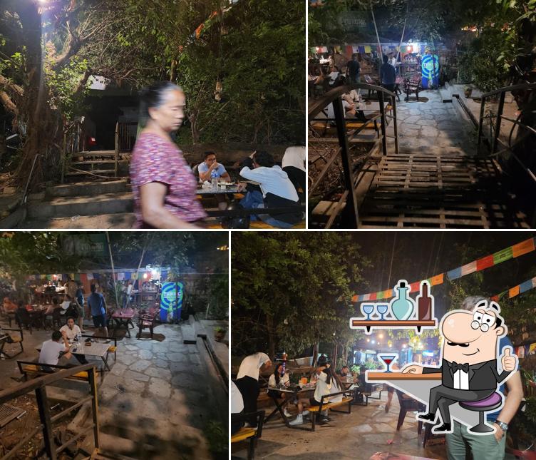 Badelpokhari Restaurant
