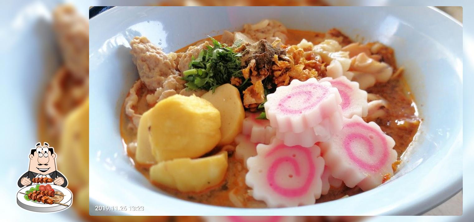 สุวรรณีข้าวราดแกงก๋วยเตี๋ยวต้มยำ