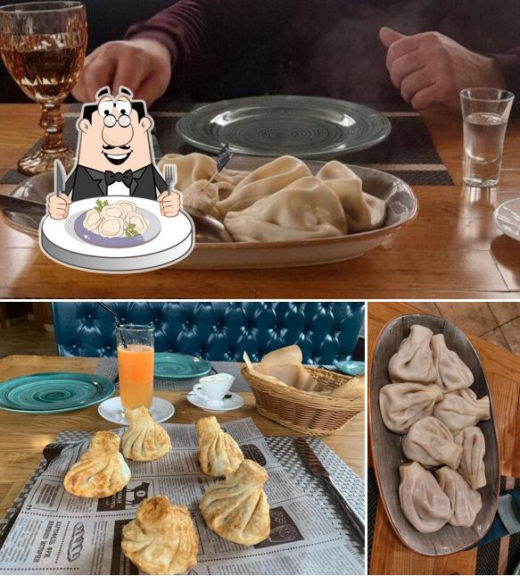 Вареники в "Кафе Мимино"