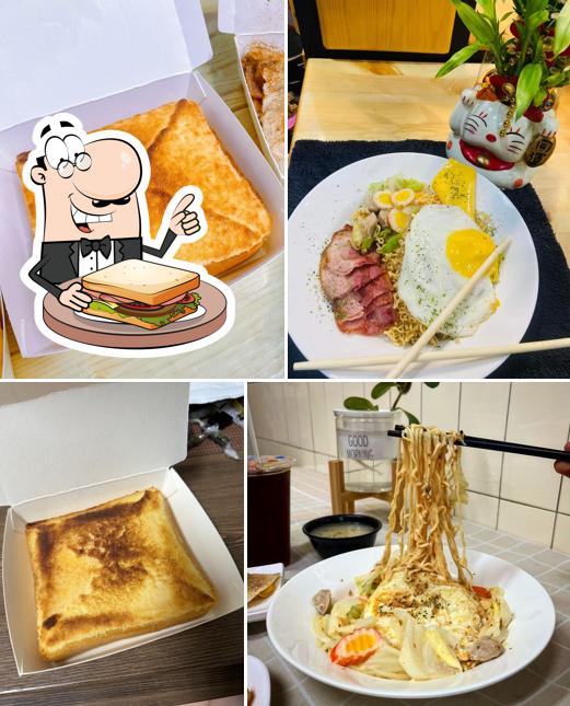 反轉厚奶酥萬丹店 萬丹宵夜 萬丹晚餐 萬丹美食 炒泡麵 炸物 小吃