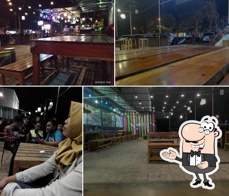 Glory Billiard - Glory Futsal & Badminton