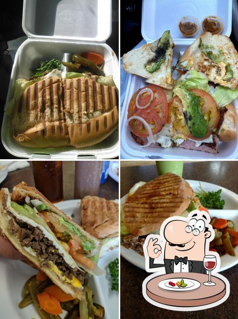 Tortas Y Jugos Las Glorias Rialto