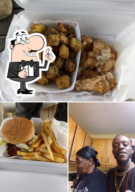 EZ Street Wings