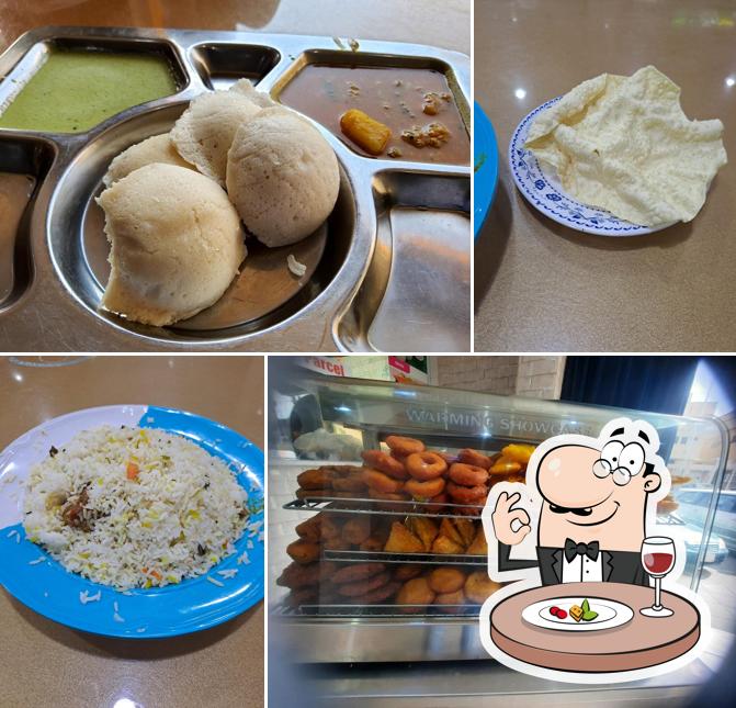 Aisha Restaurant,Indian Restaurant