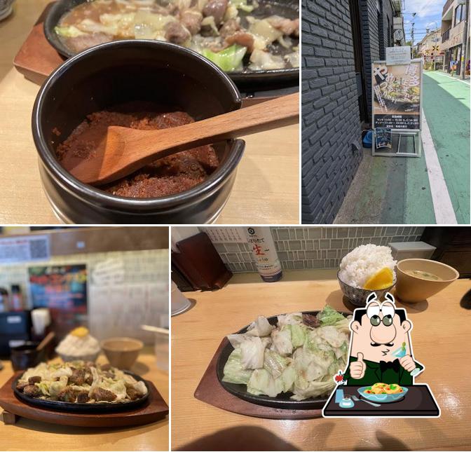 博多名物鉄板焼肉とっとーと！