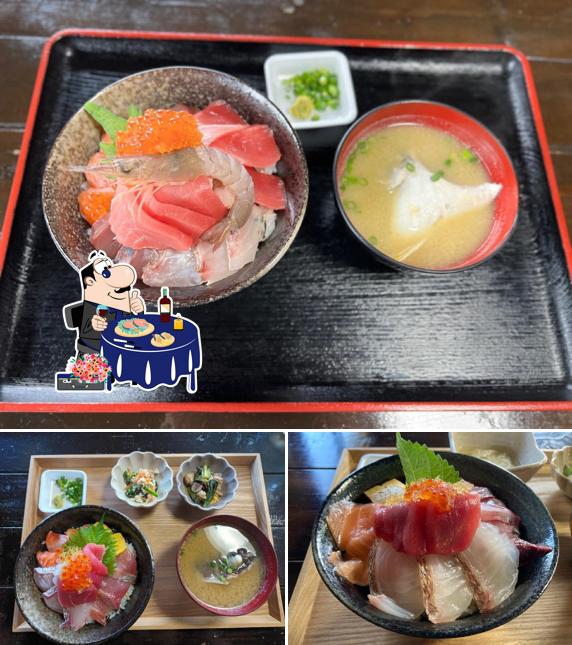 まる弥の魚卓