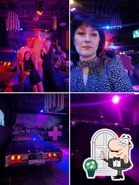 Molly Music Bar