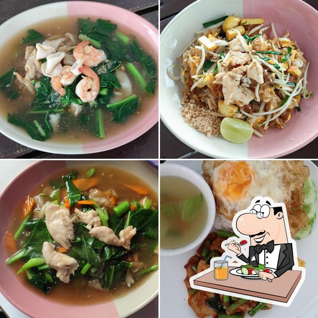 ครัวครบรส by กุ๊กฑูรย์