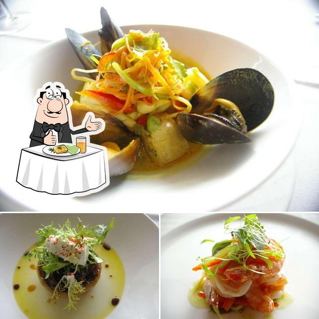 Le Miraaj Wine & Tapas Lounge