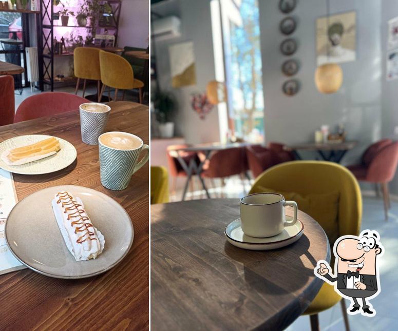 Посмотрите на внутренний интерьер "Coffee L"