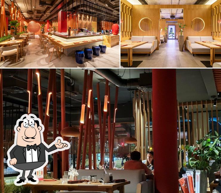 Посмотрите на внутренний интерьер "Тануки"