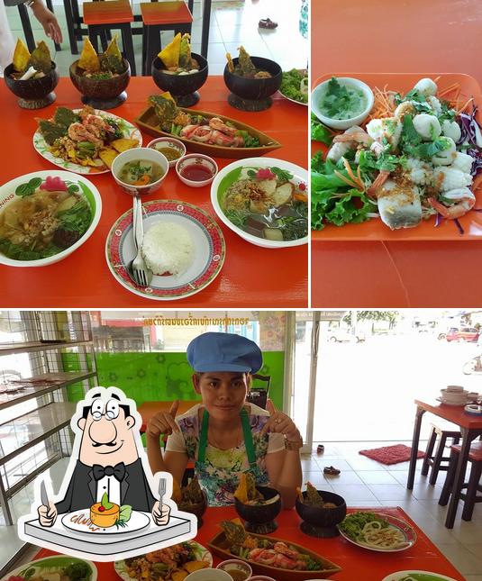 ร้านก๋วยเตี๊ยวกะลา สาขากบิทร์บุรี