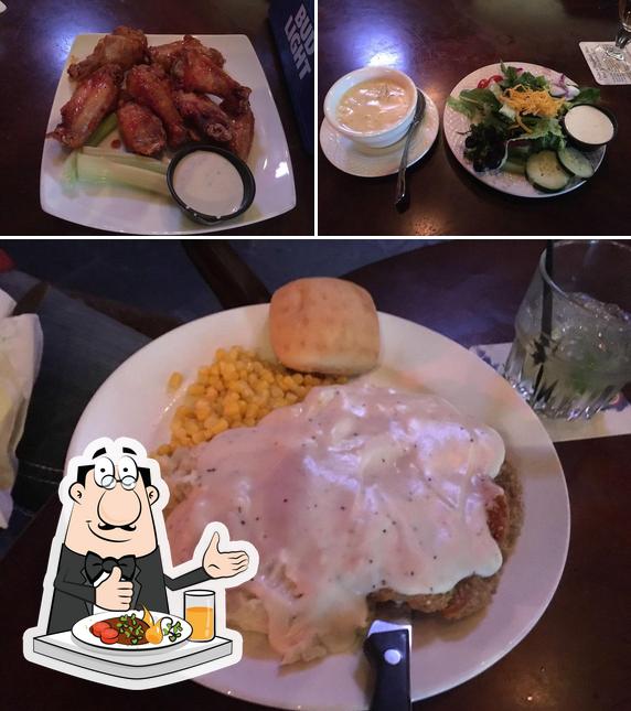 Duke's Eatery & Bar