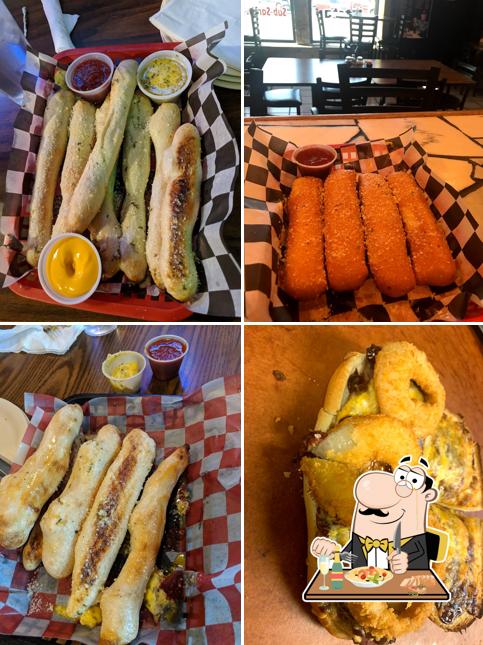 Mikey's Pizza Pit Stop