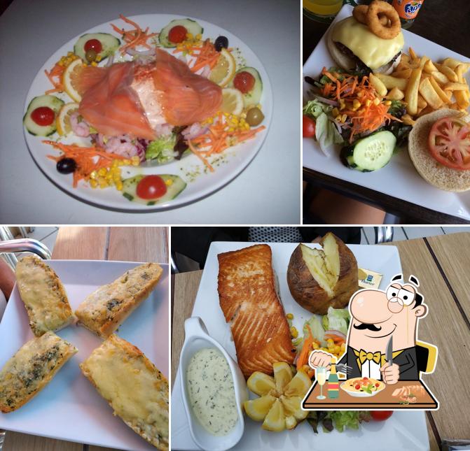 Surfers bar & grill.
