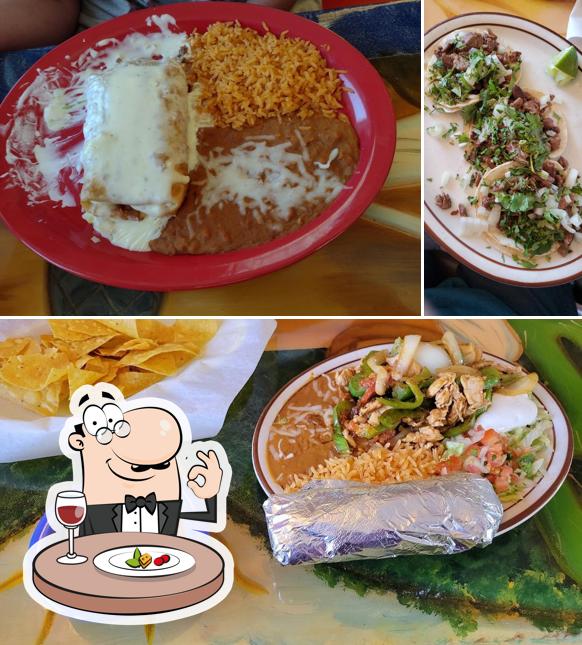 Los Compadres Mexican Restaurant Bar
