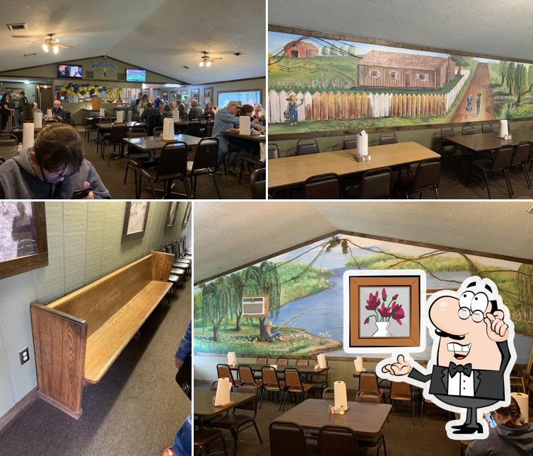 Huckleberry's Catfish Buffet