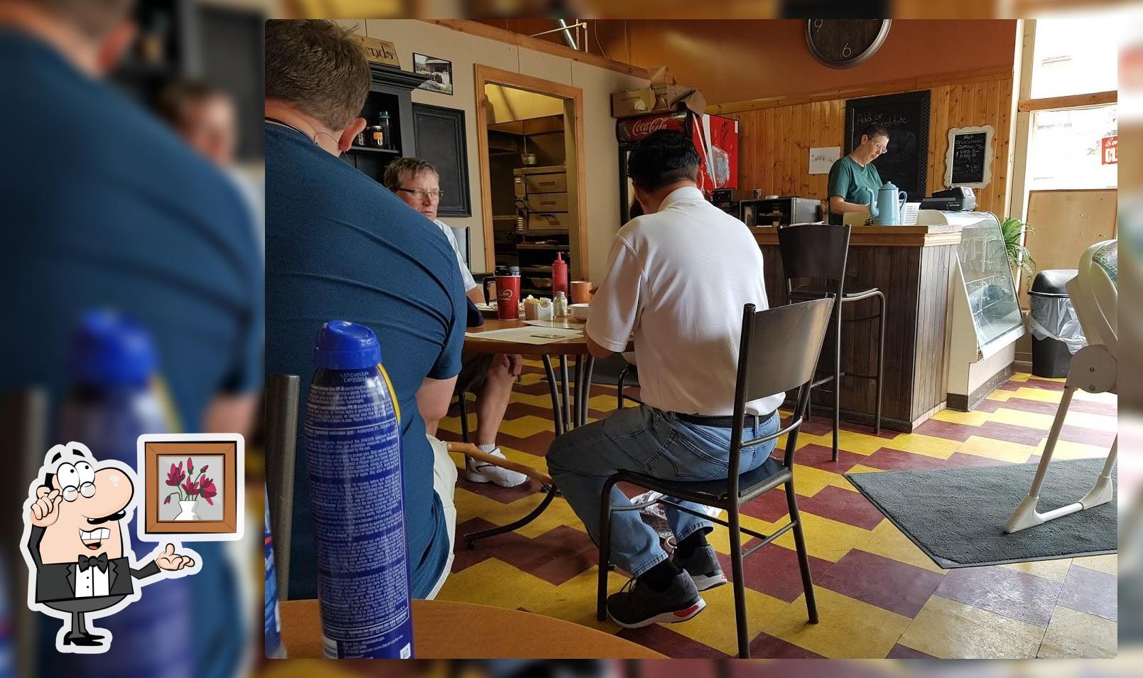 Andrea & Dana's Corner Diner