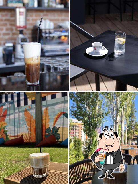 REPEAT Cafe&Bar