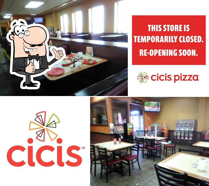 Cicis Pizza