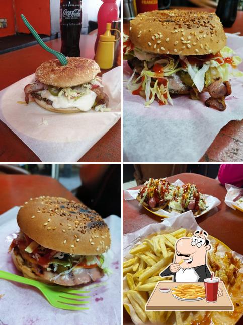 Hamburguesas "Don Chuy" (al carbón)
