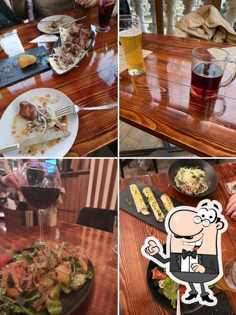 Посмотрите на внутренний интерьер "Сыто-пьяно"