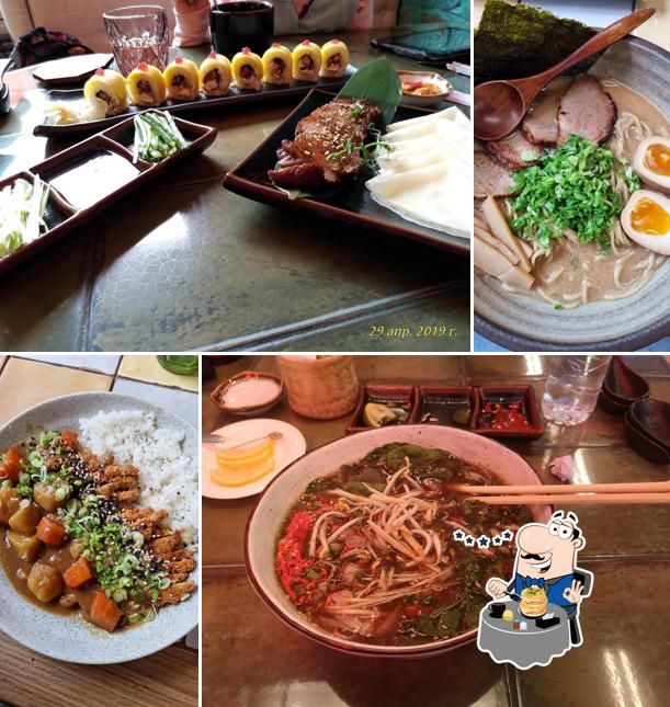 Блюда в "UMAMI (паназиатской кухне)"