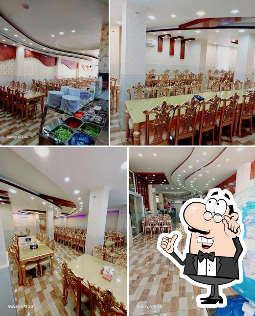 Farhang resturant