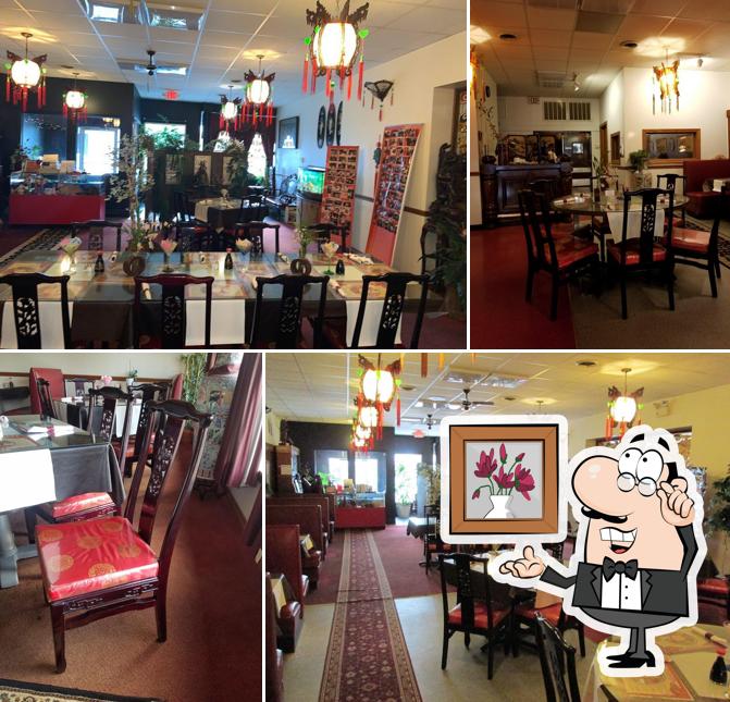 Hunan Fine Asian Cuisine Restaurant