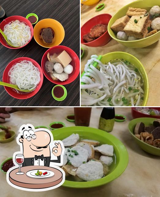 Chee Wan Restaurant • 志云茶室