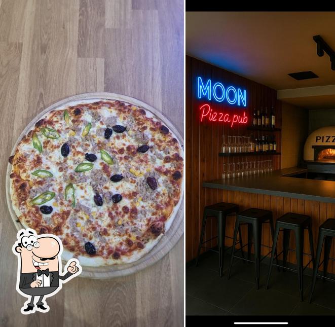 MOON PIZZA