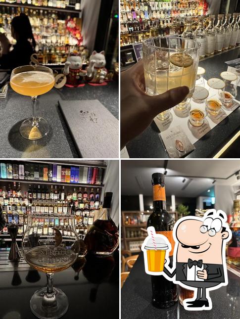 AK168 Whisky Bar