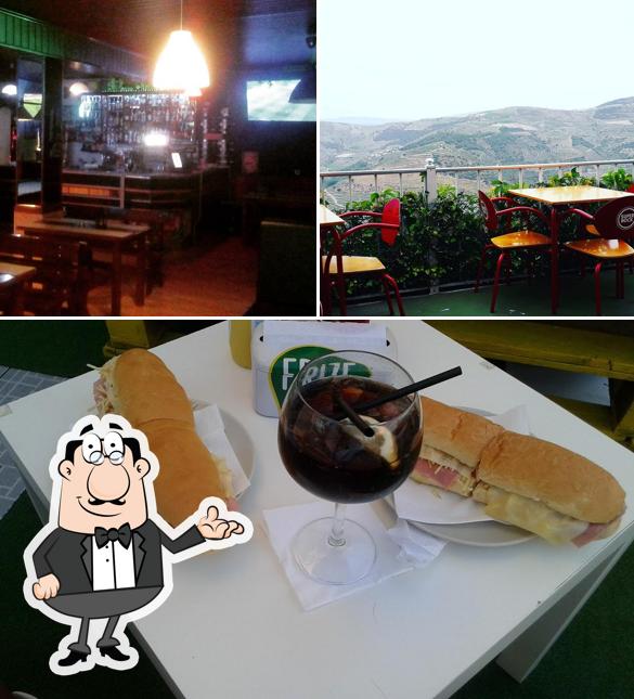 Angli bar