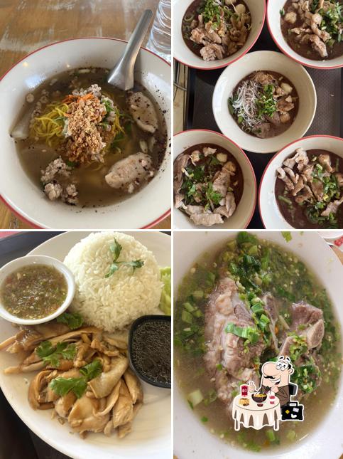 ก๋วยเตี๋ยวเรือ ป.เตี๋ยว สาขา แยกหนองเสม็ด