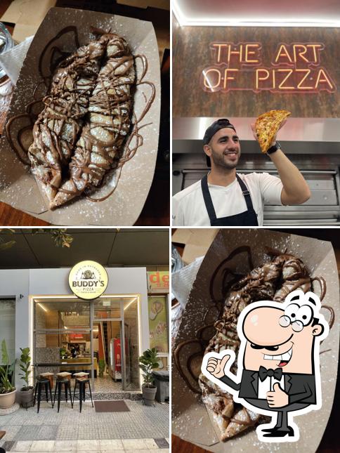 BUDDY'S pizza
